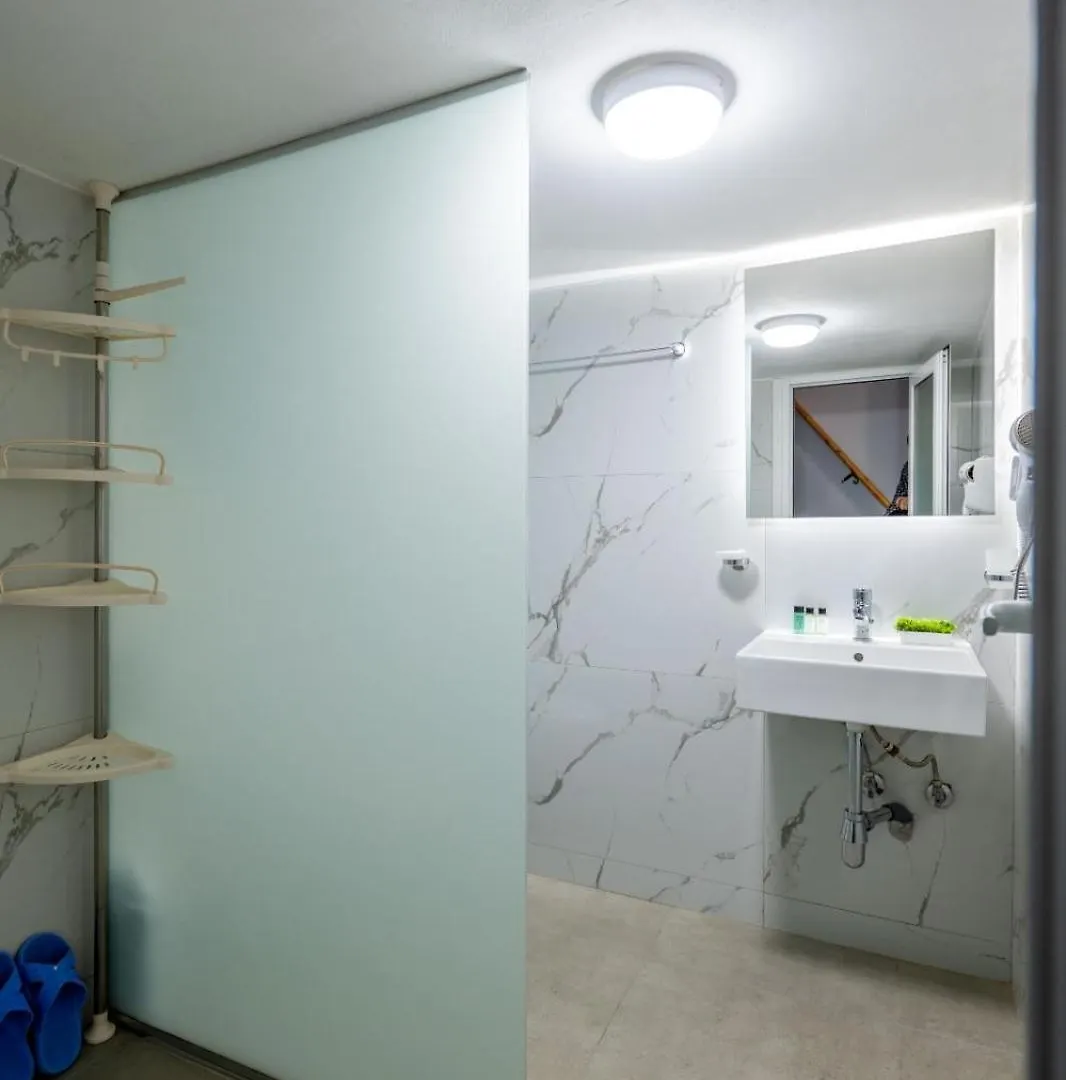 Appartamento Vila Basho Sarandë Albania